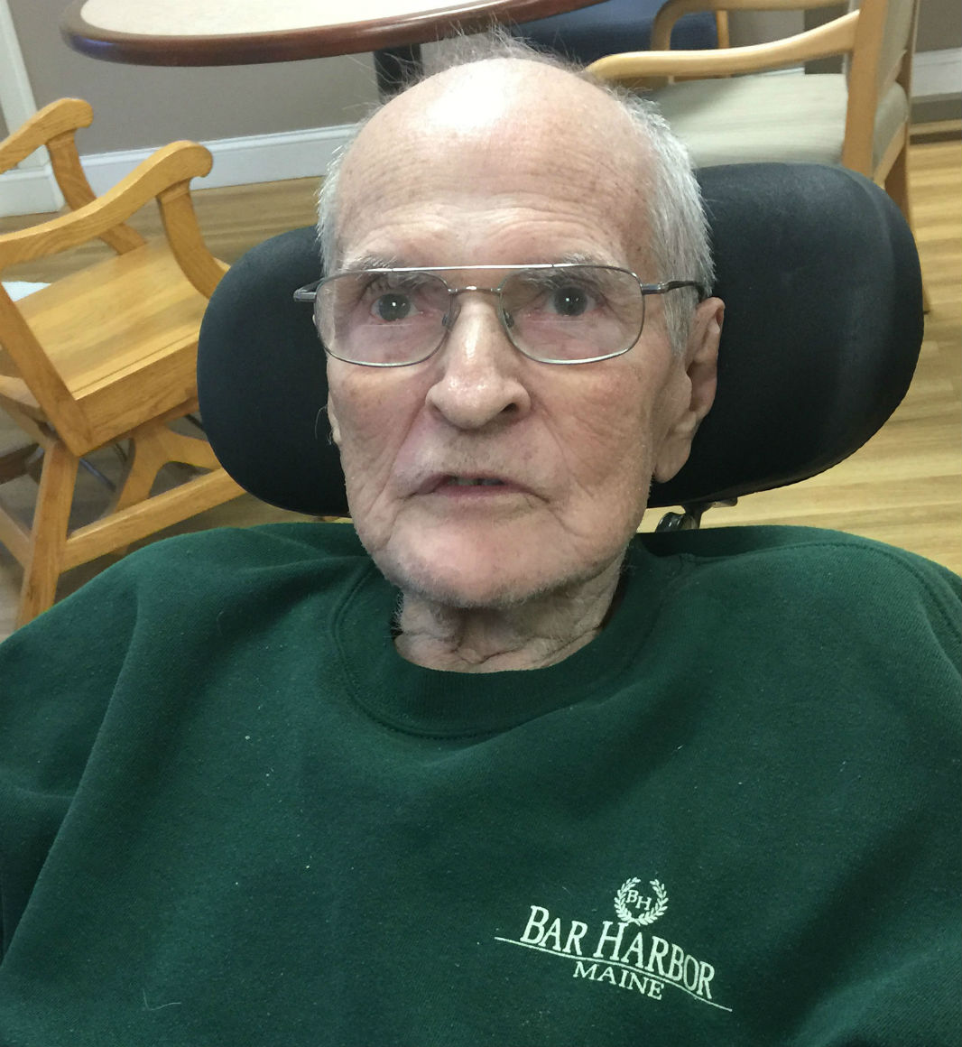 Donald J. Dauphinee, 82, 