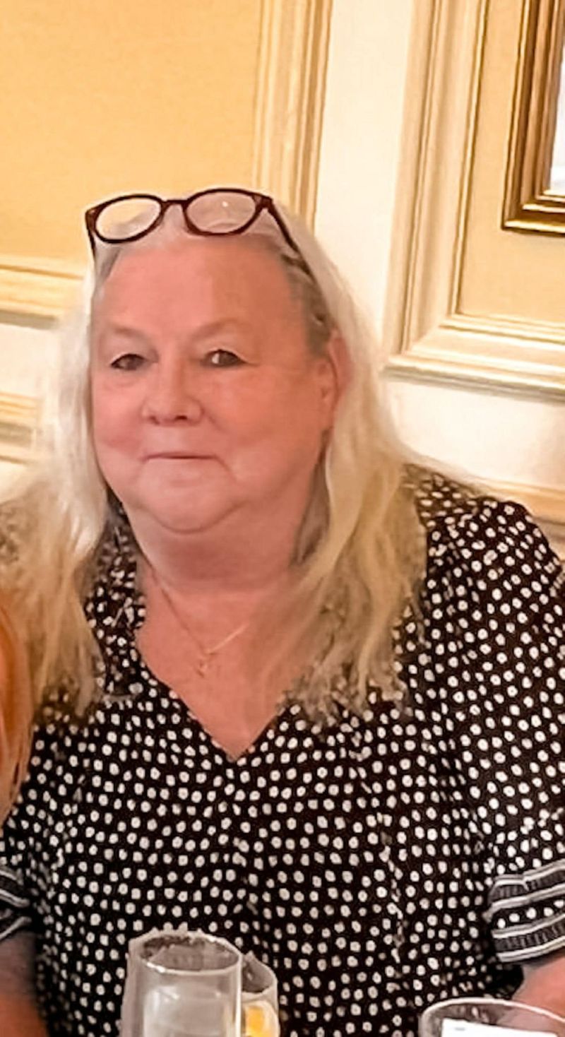 Karen Ann (D'Espinosa) Carrachino, 67